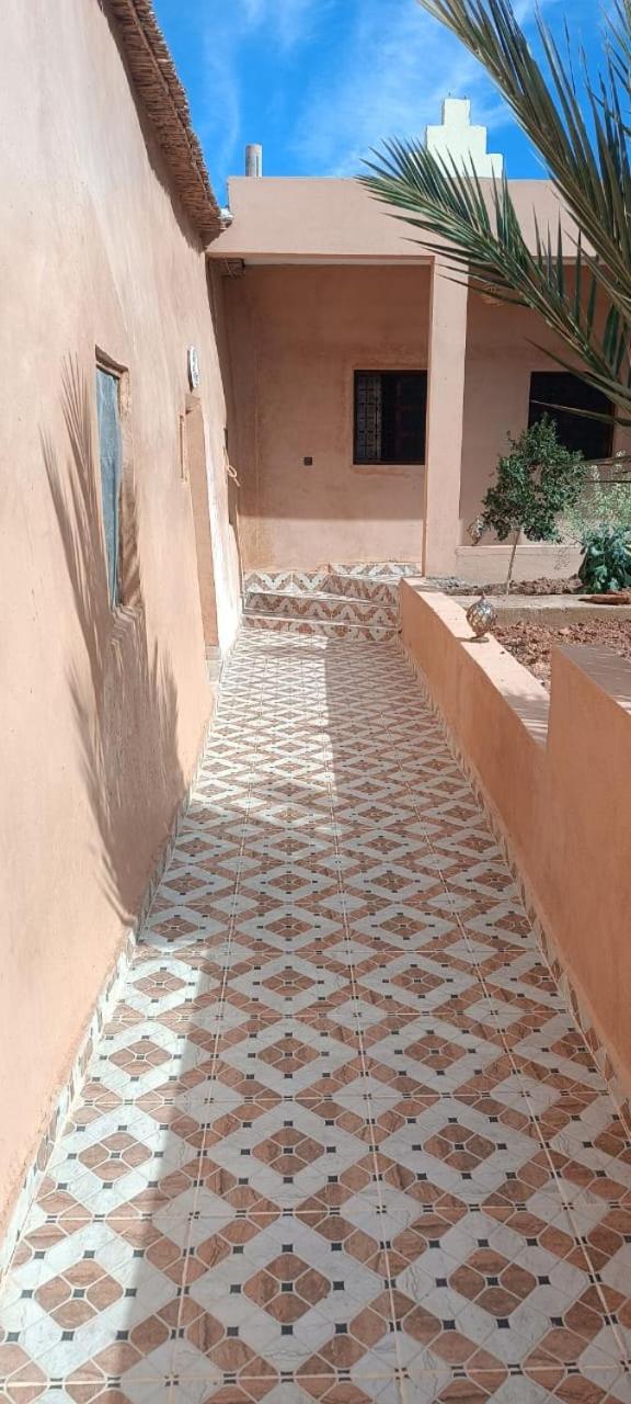 Auberge Restaurant Tissili " Oasis De Fint" Exterior foto
